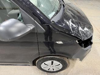 Volkswagen Transporter 2.0TDI 81kW L2H1 Comfortline picture 18