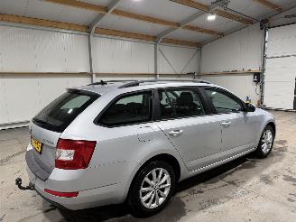 Skoda Octavia 1.2TSI 77kW GreenTech Ambition Businessline picture 5