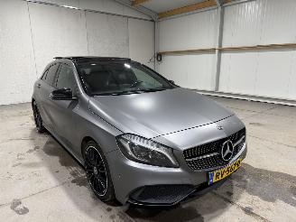 Mercedes A-klasse 180 90kW Automaat Pano Ambition picture 3