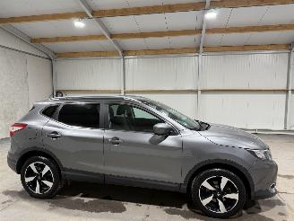 Nissan Qashqai 1.2 85kW Automaat Pano N-Connecta picture 2
