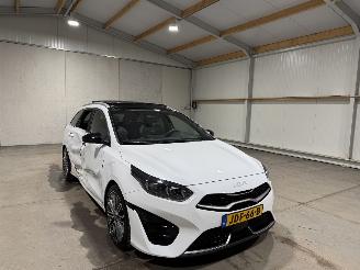 Kia Ceed 1.5T-GDI 103kW Automaat Pano GT-Plusline picture 3