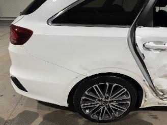 Kia Ceed 1.5T-GDI 103kW Automaat Pano GT-Plusline picture 30