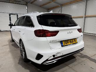 Kia Ceed 1.5T-GDI 103kW Automaat Pano GT-Plusline picture 26