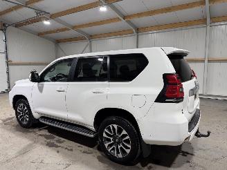 Toyota Landcruiser 2.8D-4D 150kW 5 .P Automaat Professional 5-Persoons picture 11