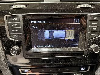 Volkswagen Golf 1.6TDI 77kW Highline Navi picture 18