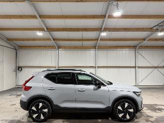 uszkodzony samochody osobowe Volvo EX40 70kWh Core 178kW Single Motor 2024/10