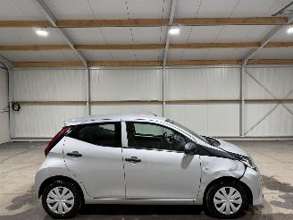 Unfallwagen Toyota Aygo 1.0VVT-i 53kW X 2020/1