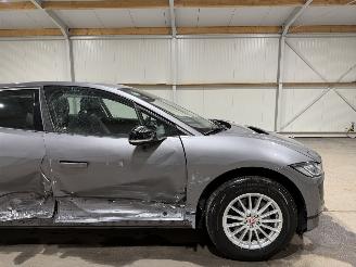 Jaguar I-Pace 90kWh 235kW EV320S Business Pack picture 14