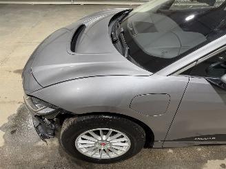 Jaguar I-Pace 90kWh 235kW EV320S Business Pack picture 17