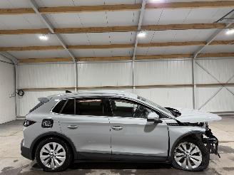 Coche accidentado Skoda Elroq 82kWh 210kW Business Edition 2025/8