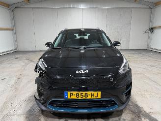 Kia e-Niro 64kWh 150kW Automaat Dynamicline picture 4