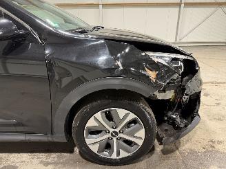 Kia e-Niro 64kWh 150kW Automaat Dynamicline picture 16