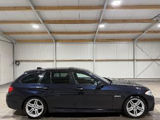 damaged passenger cars BMW 5-serie 520i 135kW Automaat High Executive M Sport Pano 2013/5