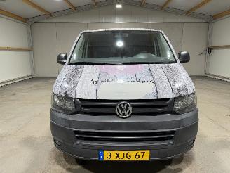 Volkswagen Transporter 2.0TDI 62kW 9P. Airco L2H1 Trendline 9Persoons picture 4