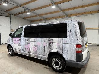 Volkswagen Transporter 2.0TDI 62kW 9P. Airco L2H1 Trendline 9Persoons picture 11