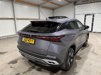 Omoda 5 1.6T-GDI Hybrid 105kW Automaat Pano SHS-H Premium picture 6