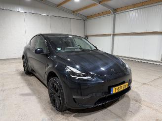 Tesla Model Y 75kWh Long Range 258kW AWD picture 3
