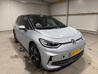 Volkswagen ID.3 59kWh 170kW PRO Orange Edition picture 3