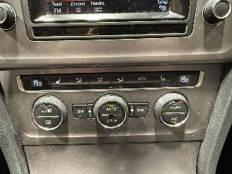 Volkswagen Golf 1.2TSI 77kW Clima Navi Camera  Highline picture 44