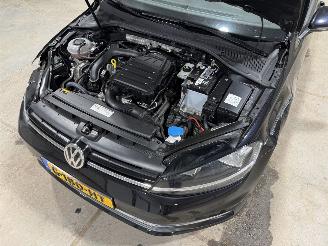 Volkswagen Golf 1.0TSI 85kW Clima Comfortline Business picture 29
