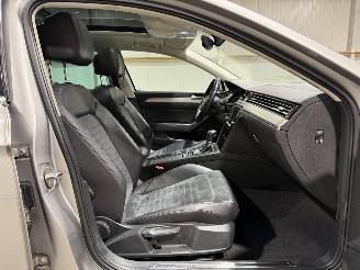 Volkswagen Passat 1.6TDI 88kW Automaat Business Edition R Pano picture 27