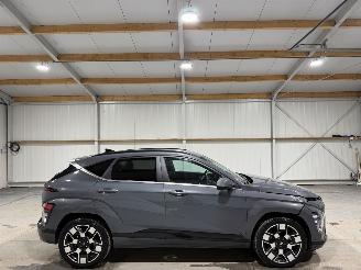 uszkodzony samochody osobowe Hyundai Kona 65.4 kWh 160kW Premium Electric 2024/4