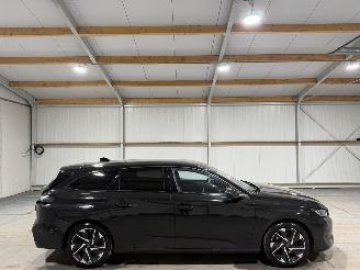 krockskadad bil auto Peugeot 308 SW 1.2PT 96kW Allure Pack Business 2023/1