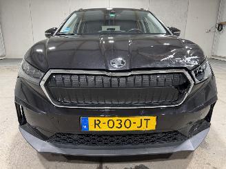 Skoda Enyaq 60kWh 132kW Memoryseat Pano Camera iV 60 picture 23