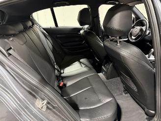 BMW 1-serie 120i 135kW Automaat High Executive picture 20
