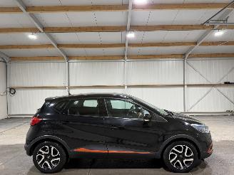 uszkodzony samochody osobowe Renault Captur 1.5dCi 66kW Navi Dynamique 2015/4