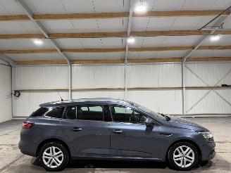 krockskadad bil auto Renault Mégane 1.5dCi 81kW Navi Eco2 Zen 2017/6