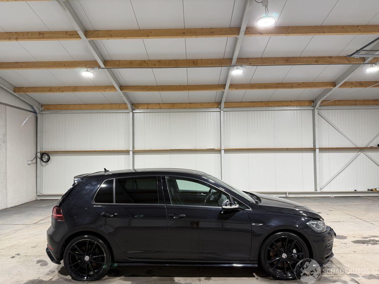 Volkswagen Golf R 2.0TSI 221kW Automaat 4-Motion R Pano
