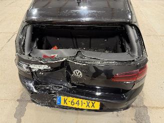 Volkswagen Golf R 2.0TSI 221kW Automaat 4-Motion R Pano picture 45