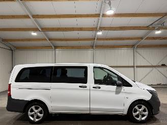 krockskadad bil auto Mercedes Vito Tourer 111CDI 84kW 9Persoons 2017/1