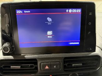 Citroën Berlingo 1.5BlueHDI 73kW Driver picture 35