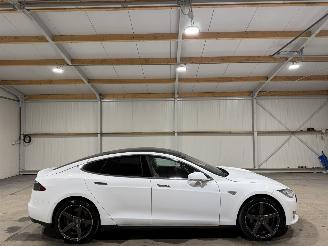 damaged passenger cars Tesla Model S 85kWh 270kW Base 2014/10