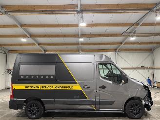 krockskadad bil bedrijf Renault Master T35 2.3dCi 110kW Automaat L2H2 Energy Comfort 2021/12
