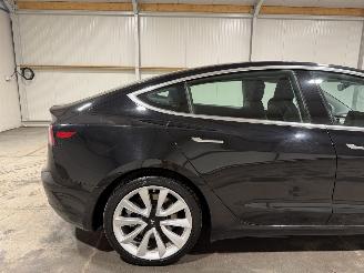 Tesla Model 3 75kWh Long Range 258kW AWD picture 14
