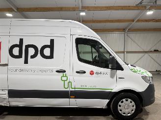 Mercedes eSprinter 55kWh 85kW Automaat L2H2 picture 14
