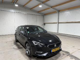Seat Leon 1.0eTSI 81kW Automaat Business Intense FR picture 3