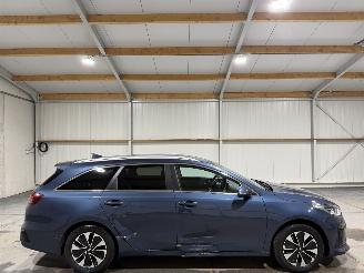 Avarii autoturisme Kia Ceed 1.6GDI PHEV 77kW Automaat DynamicPlusline 2021/6