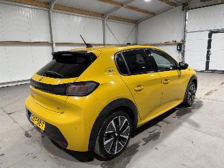 Peugeot e-208 50kWh 100kW EV GT Pack picture 5