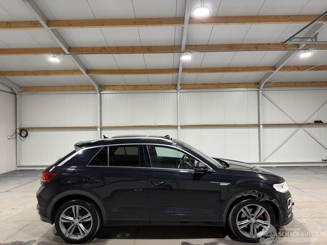 Volkswagen T-Roc 1.5TSI 110kW Automaat Pano Sport Business R