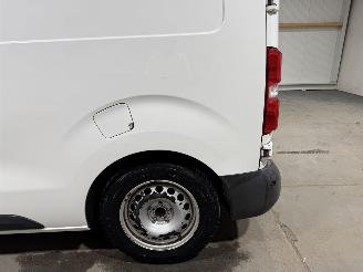 Citroën Jumpy 1.6BlueHDI 70kW 95M Club picture 15