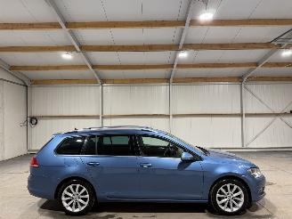 Schadeauto Volkswagen Golf 1.6TDI 81kW Business Edition Camera 2015/11