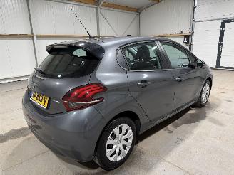 Peugeot 208 1.2PT 60kW  Blue Lion Airco Navi picture 5