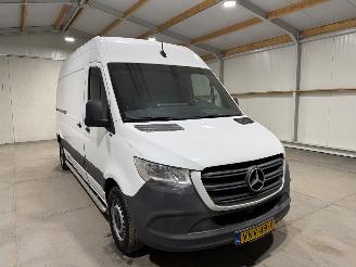 Mercedes Sprinter 211 1.9CDI 84kW L2H2 FWD picture 3