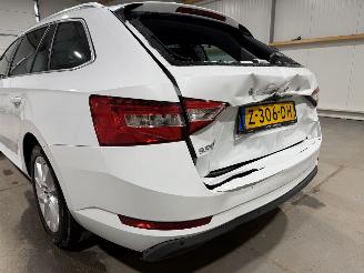 Skoda Superb 1.5TSI 110kW Automaat ACT Business Edition Plus picture 22