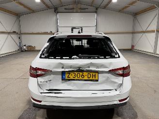 Skoda Superb 1.5TSI 110kW Automaat ACT Business Edition Plus picture 7
