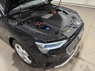 Audi E-tron 55 95kWh 300kW Quattro Advanced Edition Plus picture 22